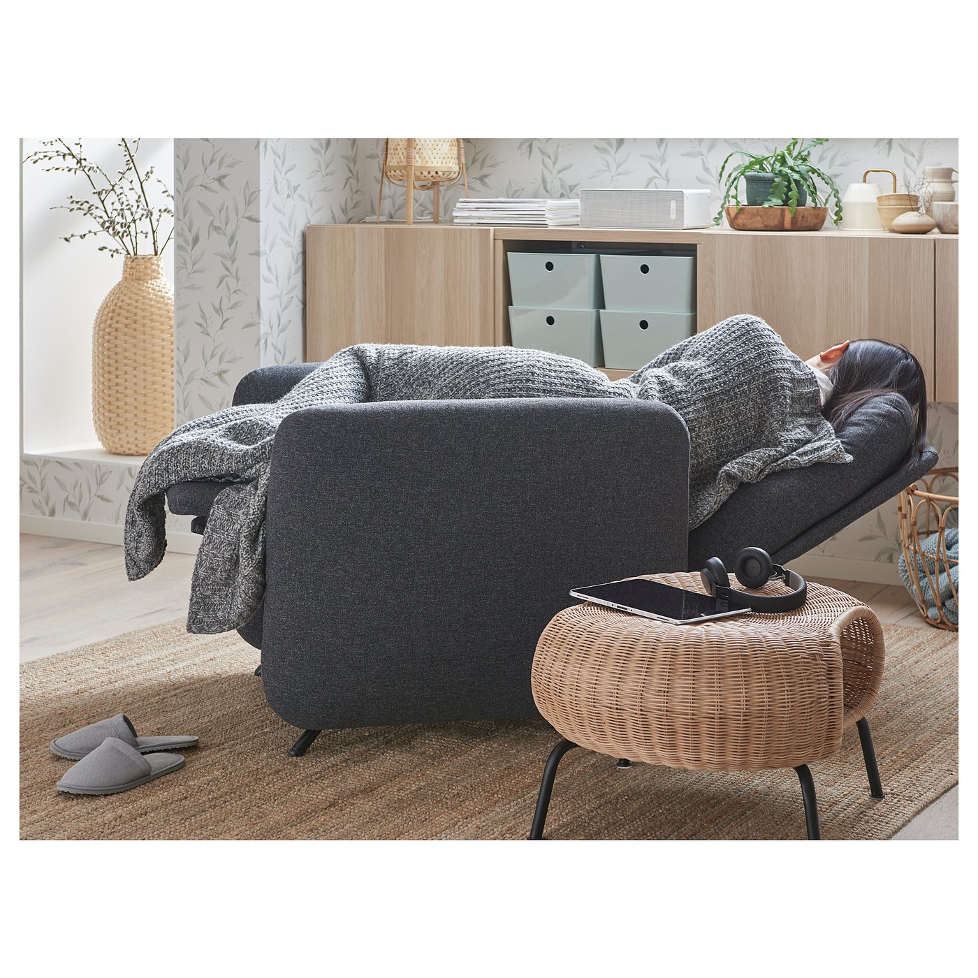 IKEA エーコルスンド　リクライニングソファー　グレイ EKOLSUND recliner, Gunnared dark grey - IKEA Lithuania
