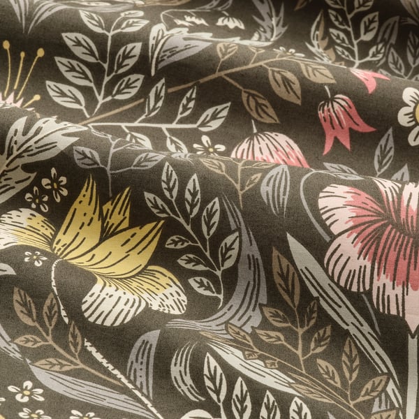 Floral print duvet cover, showing intricate leaf & flower patterns in earthy tones, finely woven fabric.