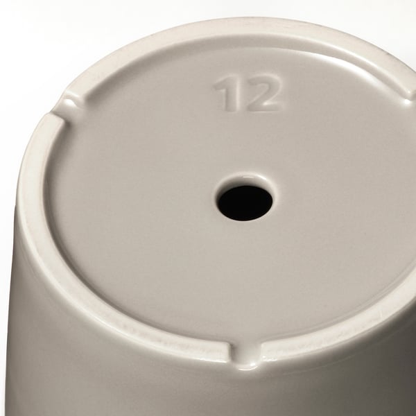 Rounded planter, 12, glazed drain hole