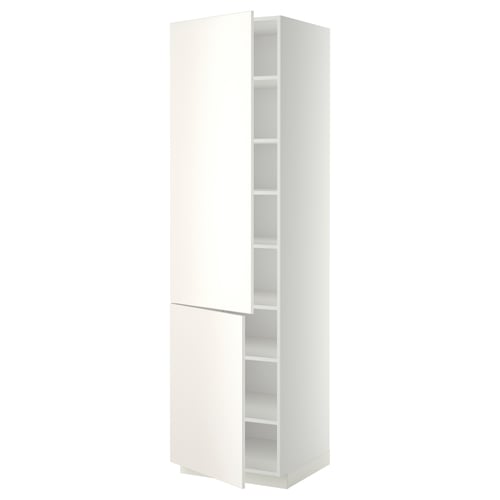 White METOD kitchen cabinet with adjustable shelves.