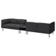 Moderni juoda modulinė sofa LILLEHEM su švariomis linijomis ir pliušinėmis pagalvėlėmis.