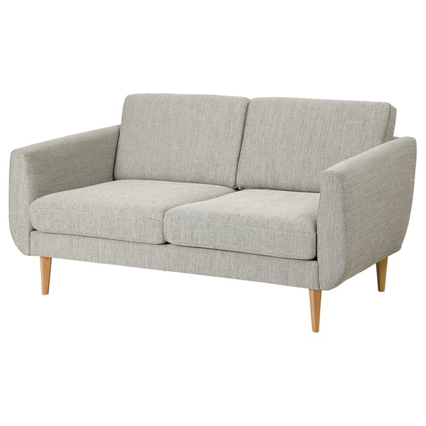 SMEDSTORP sofa: pilka, retro stiliaus, minkštos pagalvėlės, medinės kojos.