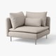 Šviesiai pilka modernaus dizaino SÖDERHAMN sofa su tvirtu medvilnės ir poliesterio audinio užvalkalu bei aptakiomis metalinėmis kojelėmis.