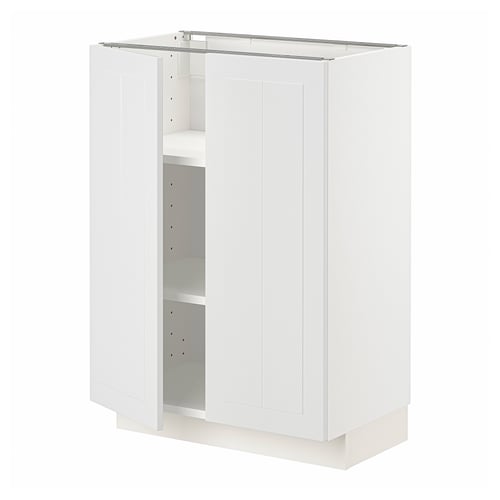 Белый кухонный шкаф METOD с регулируемыми полками.
