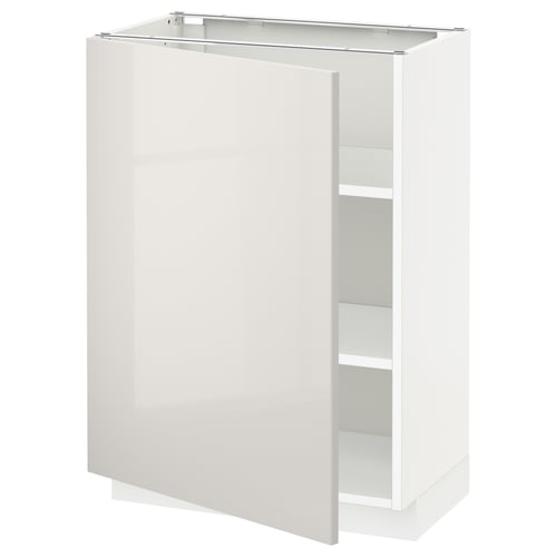 Современный белый кухонный шкаф ikea METOD с глянцевой отделкой, квадратной формой и регулируемыми полками.