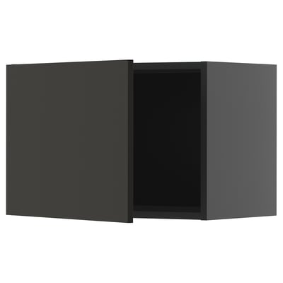 Черный настенный кухонный шкаф от системы ikea METOD, квадратной формы с элегантным современным дизайном и матовой отделкой.