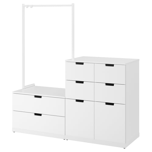 NORDLI: белые сундуки и рейлинги. Современный, чистый дизайн. Несколько ящиков, прочные, крепятся на стену.