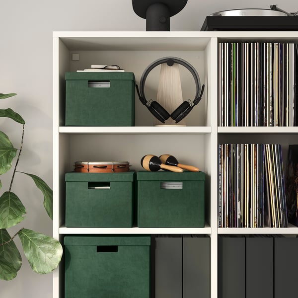 GJÄTTA Storage box with lid, velvet dark green, 25x35x20 cm