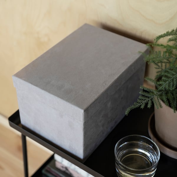 GJÄTTA Storage box with lid, velvet light grey, 18x25x15 cm