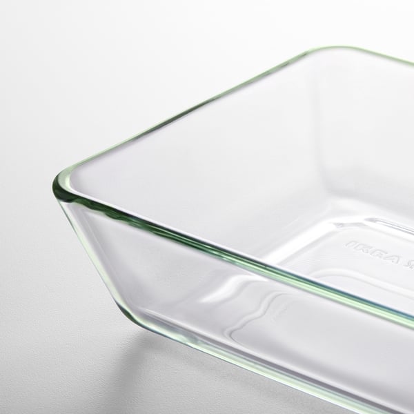 Clear glass oven dish, high quality, microwave and oven safe, shown on plain white surface. Simple, timeless design.