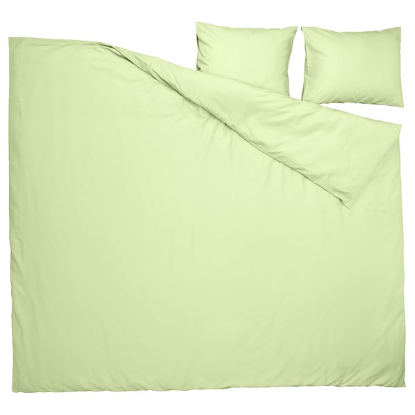 Light green duvet set, smooth polyester-viscose blend, rectangular with envelope pillows.