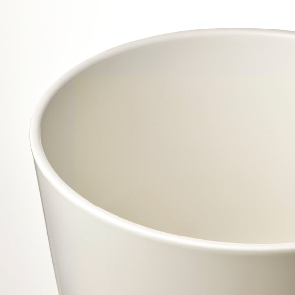 Matte white planter
