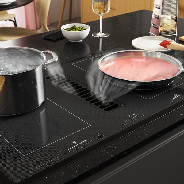 TÄCKNAN Induction hob/integrated extractor, IKEA 500 black, 83 cm