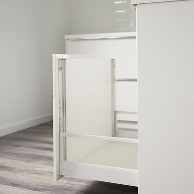 Drawer front connector rail with pre-drilled holes for smooth, aligned kitchen cabinet look.