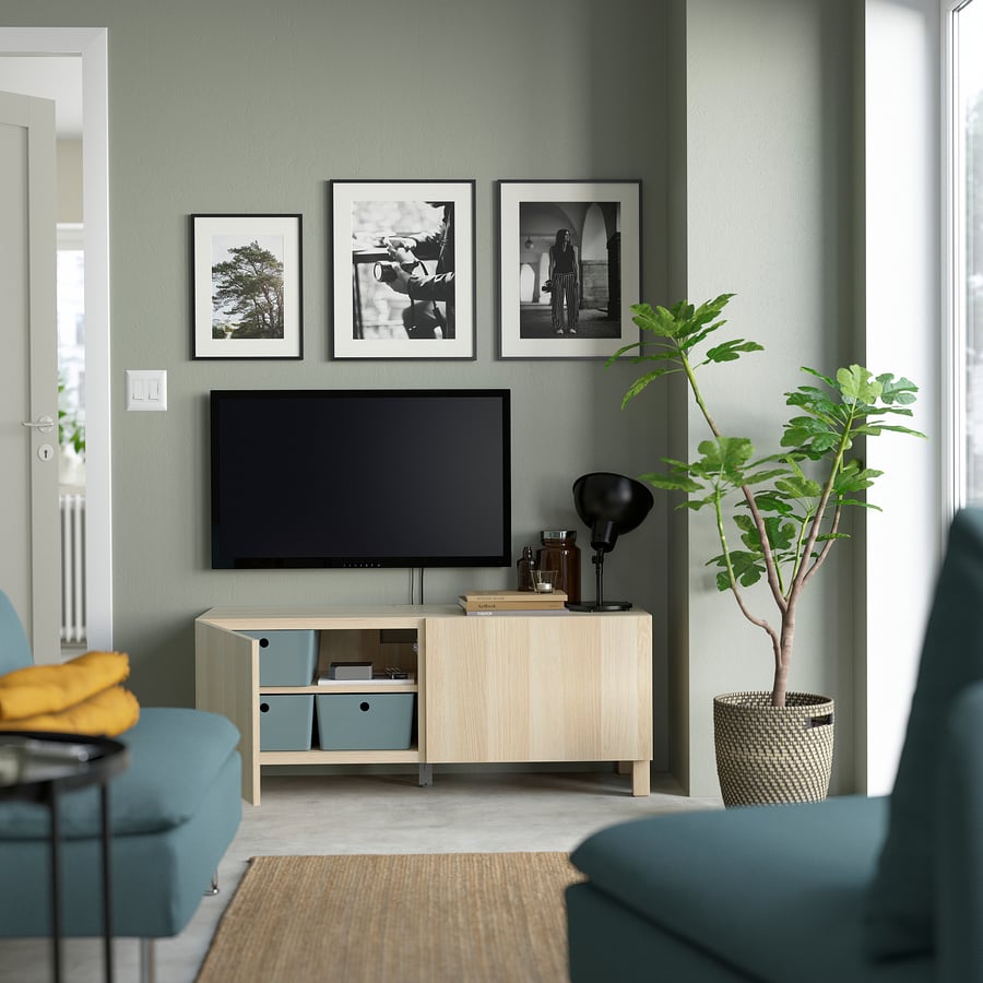 BESTÅ TV galdiņš ar durvīm, balti beicēta ozolkoka imitācija/Lappviken/Stubbarp balti beicēta ozolkoka imitācija, 120x42x48 cm