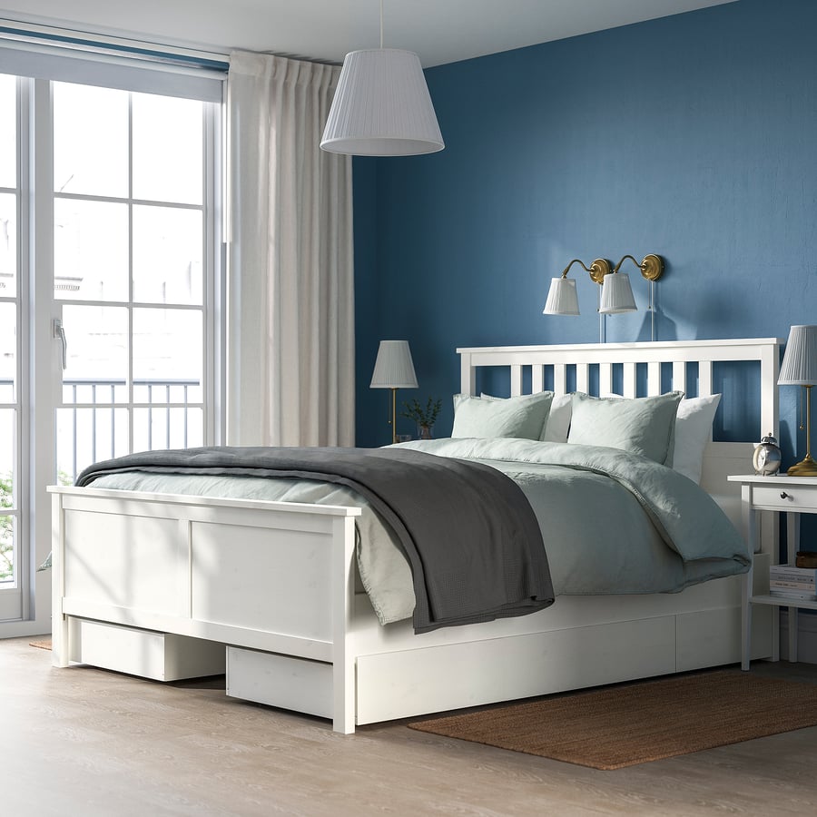 HEMNES voodiraam koos 4 pesukastiga, Valge plekk, 140x200 cm