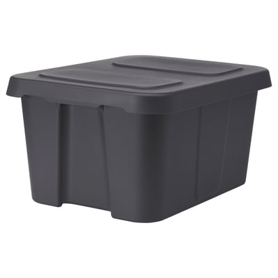 Tumši pelēka, taisnstūrveida, liela plastmasas uzglabāšanas tvertne ar aizsprostojamu vāku.