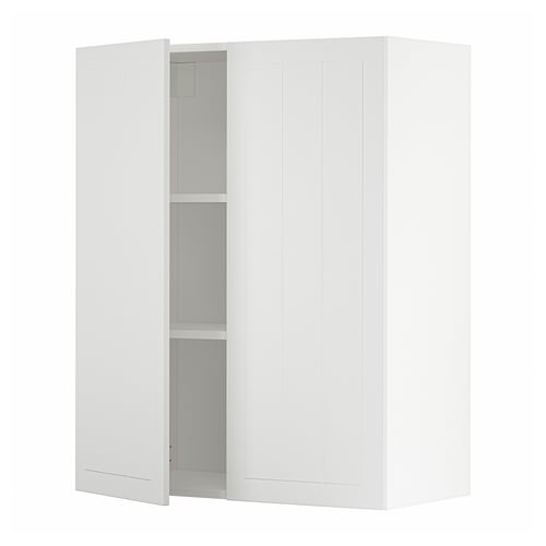 Белый кухонный шкаф ikea METOD с двумя дверцами и регулируемыми полками.