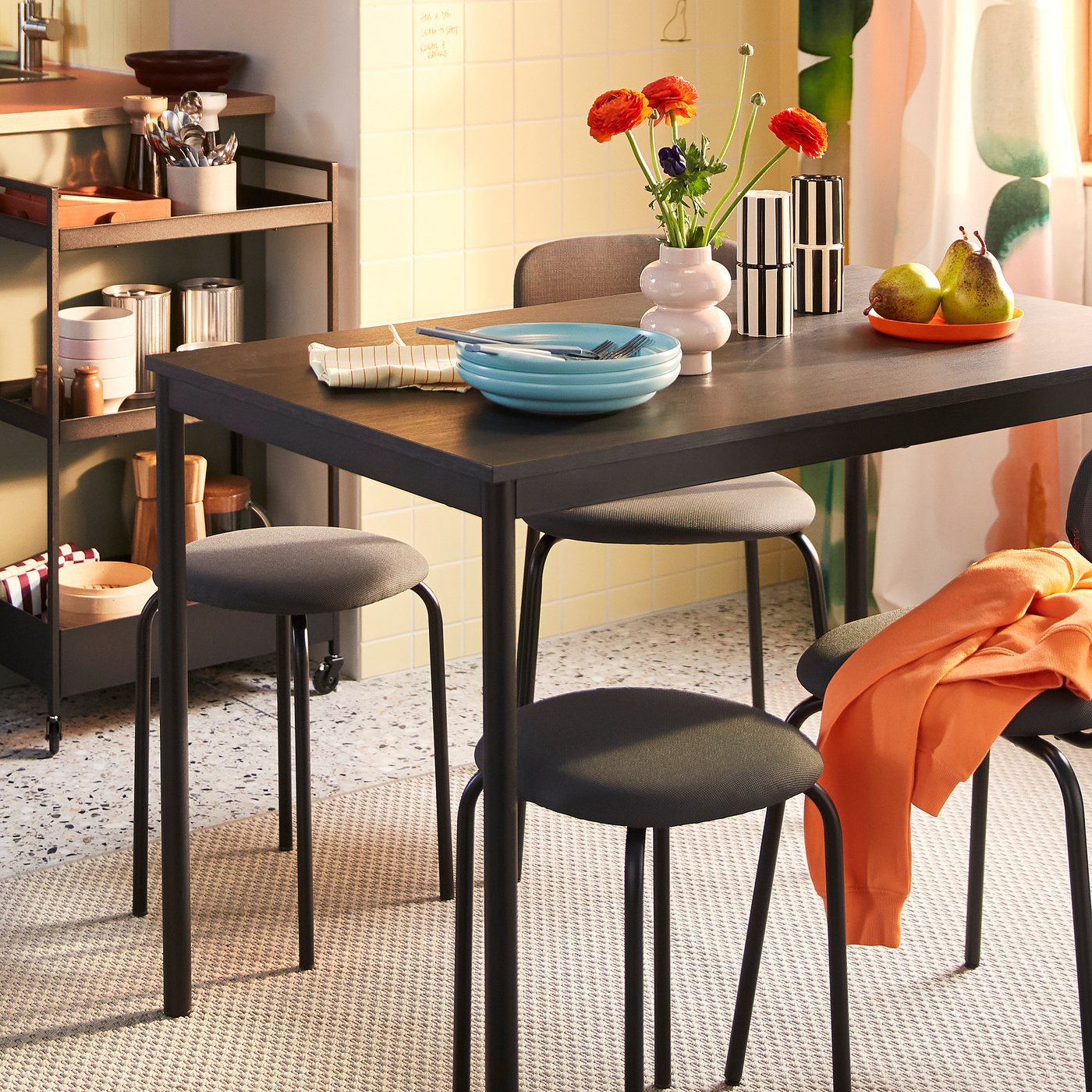 SANDSBERG طاولة, أسود, 110x67 سم