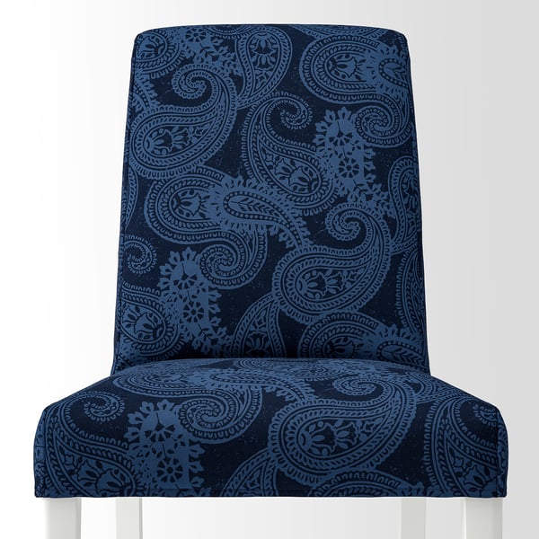 Blue paisley BERGMUND chair with wooden legs, ergonomic for comfort & easy cleaning.