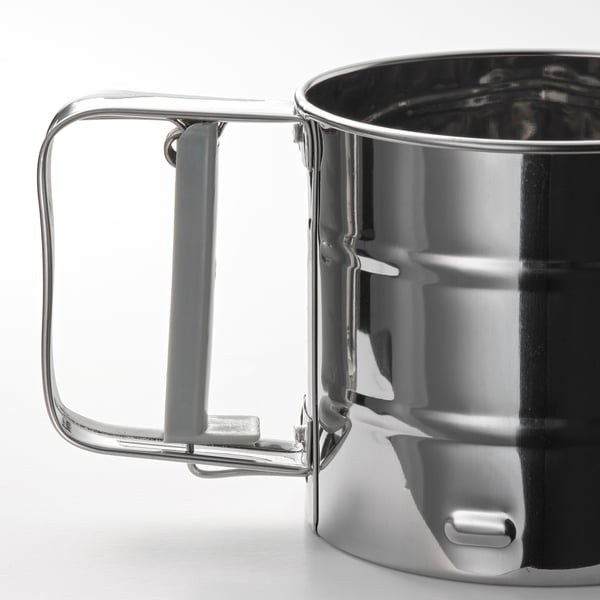 https://www.ikea.com/ma/en/images/products/idealisk-flour-sifter-stainless-steel__0948994_pe799450_s5.jpg?f=s