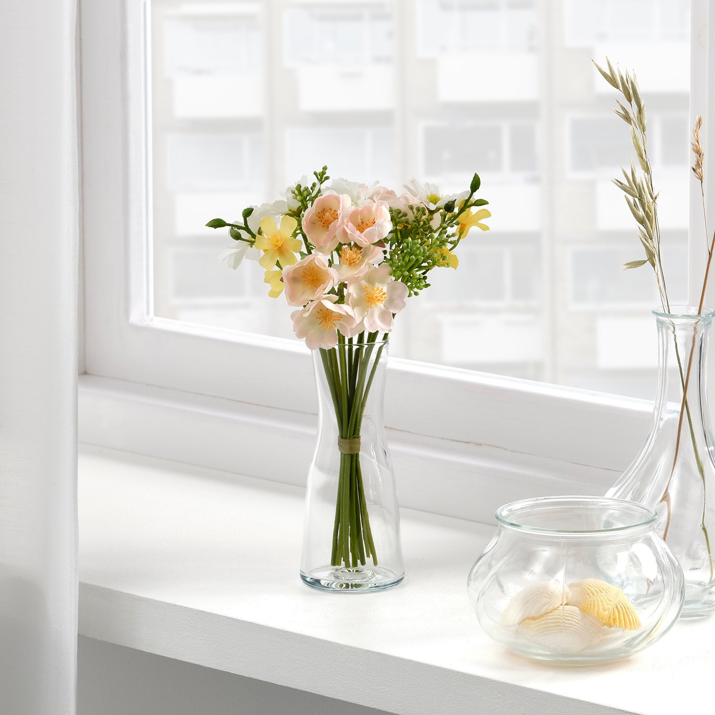 SMYCKA Artificial bouquet, in/outdoor light pink/yellow/white, 23 cm IKEA