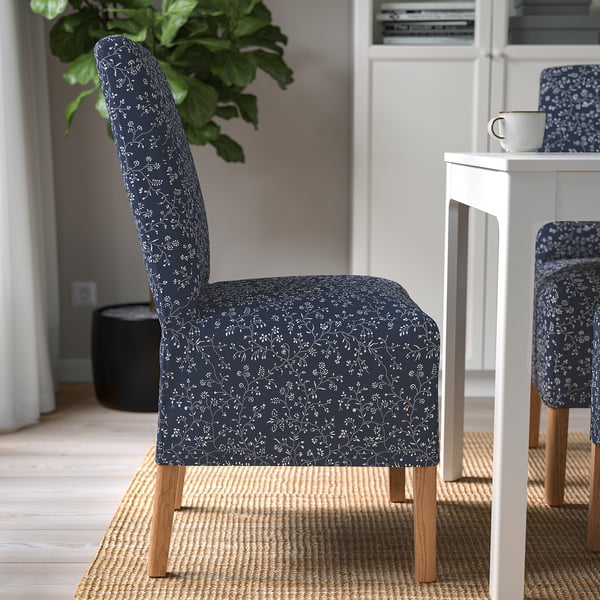 BERGMUND Chaise av housse mi-longue, motif chêne/Ryrane bleu foncé