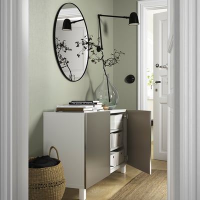 BESTÅ Combinaison rangement portes, blanc/Riksviken/Stubbarp effet bronze clair, 120x42x74 cm