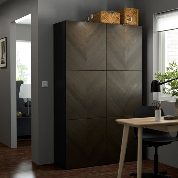 BESTÅ Combinaison rangement portes, brun noir Hedeviken/brun foncé placage chêne teinte, 120x42x193 cm