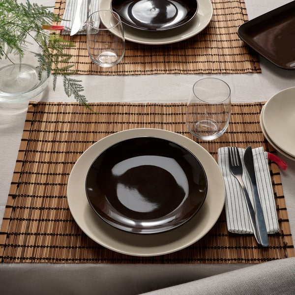FÄRGKLAR Petite assiette, brillant brun, 20 cm