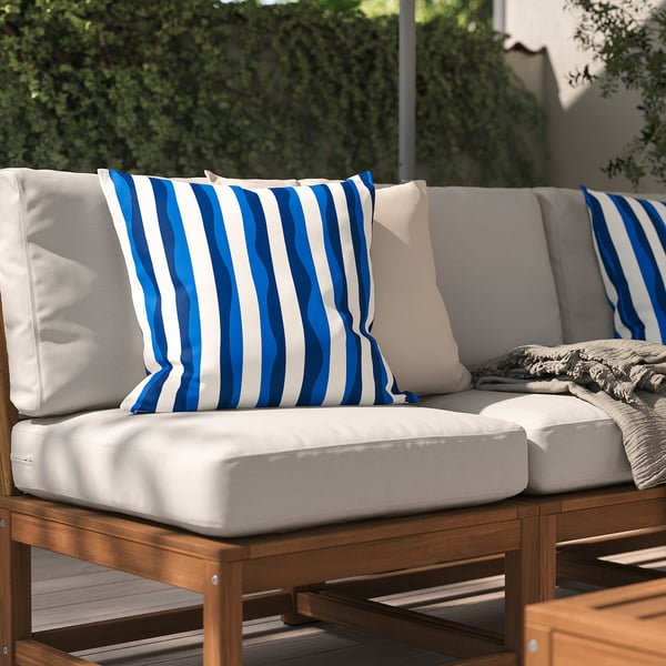 GULLBERGSÖ Housse de coussin, bleu motif rayé/extérieur intérieur, 50x50 cm