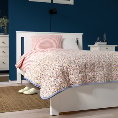 GULLNATTLJUS Couvre-lit, blanc/motif floral, 260x250 cm