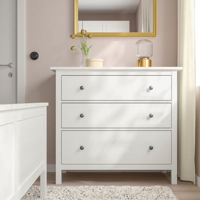 HEMNES Commode 3 tiroirs, teinté blanc, 108x96 cm