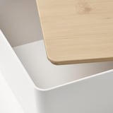 KUGGIS Boîte avec couvercle, blanc/bambou, 18x26x8 cm