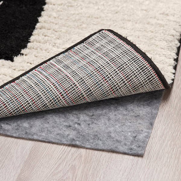 LÄNSVÄG Tapis, poils ras, blanc cassé/noir, 133x195 cm