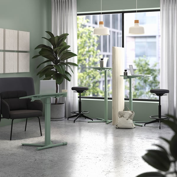 MITTZON Table pour PC portable av roulettes, vert, 66x50 cm