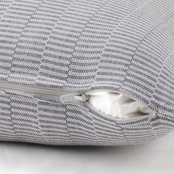 PLOMMONROS Housse de coussin, bleu foncé/blanc, 50x50 cm