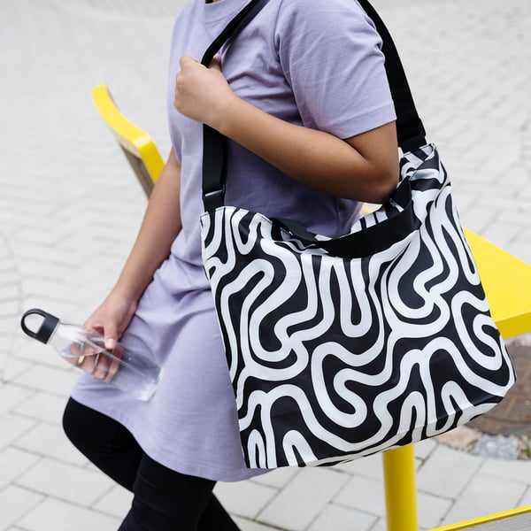 RÄCKLA Sac pliable, à motifs/noir blanc, 48x36 cm/20 l