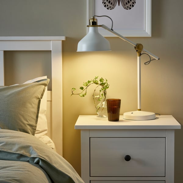 RANARP Lampe de bureau, blanc cassé