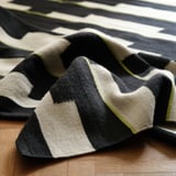 STOCKHOLM 2025 Tapis tissé à plat, noir/blanc/vert clair tissé à la main, 240x350 cm