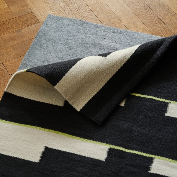 STOCKHOLM 2025 Tapis tissé à plat, noir/blanc/vert clair tissé à la main, 240x350 cm