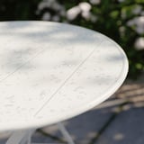 SUNDSÖ Table, blanc cassé extérieur, 65 cm