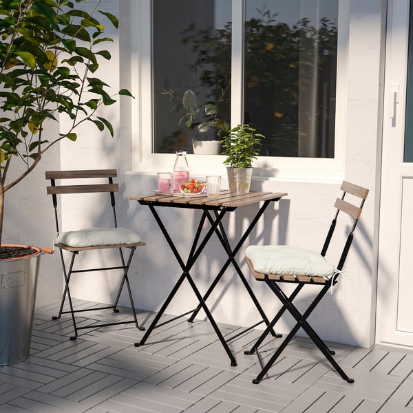 TÄRNÖ Table+2 chaises, extérieur, teinté noir/brun clair/Kuddarna beige