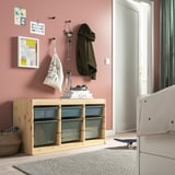 TROFAST Combinaison structure + bacs, pin teinté blanc clair bleu gris/gris vert clair, 93x44x52 cm