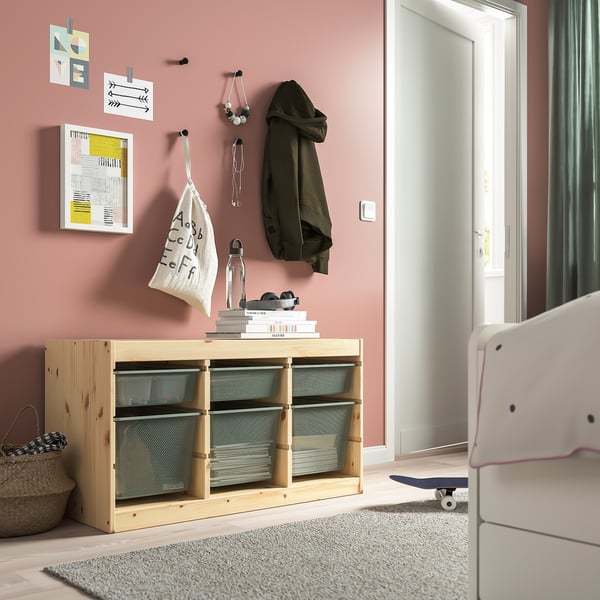 TROFAST Combinaison structure + bacs, pin teinté blanc clair/gris vert clair, 93x44x52 cm