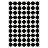 VÄNDPLATS Tapis, poils ras, blanc/noir à pois, 133x195 cm