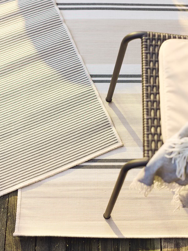 VIRKLUND Tapis tissé à plat, int/extérieur, blanc/beige/gris foncé, 80x150 cm