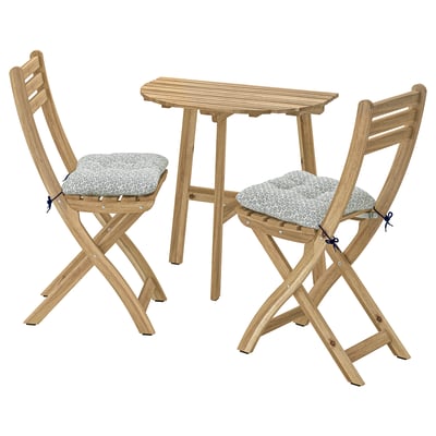 ASKHOLMEN Table f wall+2 fold chairs, outdoor, acacia/Klösan blue, 70x44 cm