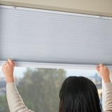 HORNVALLMO Block-out pleated blind, white/top-down bottom-up, 58.5x130 cm