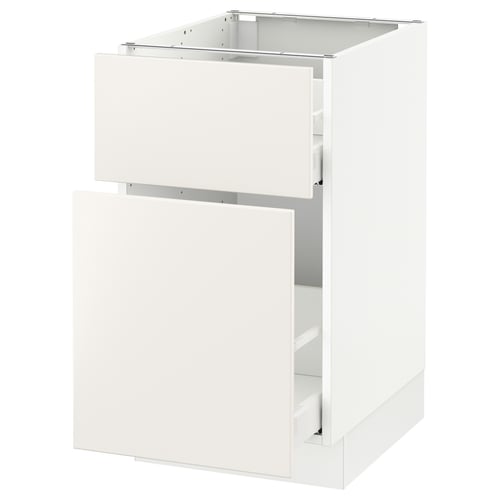 A white SEKTION kitchen cabinet with a smooth finish and open drawers.